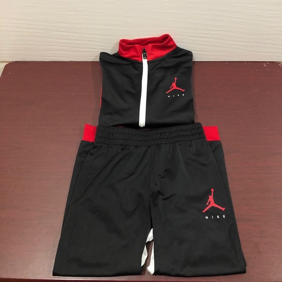 Jordan, Boys 2 Piece Sweat Suit Set, Various Sizes - Picture 14 of 16